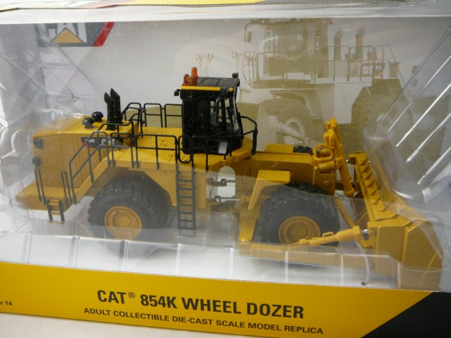 Caterpillar Wheel Dozer 854K Miniature 1/50 Norscot